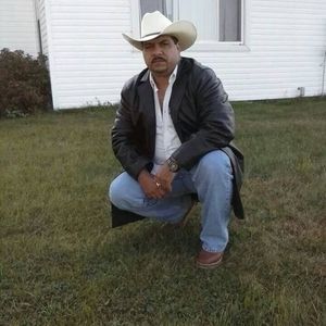 Meet your Posher, Jose luis